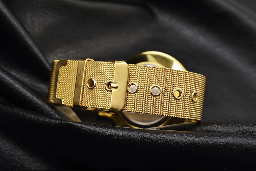Relógio de quartzo com mostrador redondo, dourado - Image 3