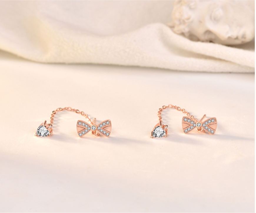 Clous d'oreilles en argent, nœud et pompon – Image 7