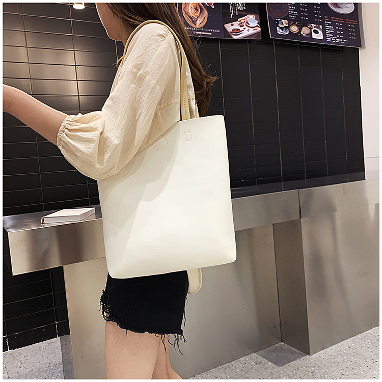 Shopper mit weichen Griffen, schwarz – Bild 6