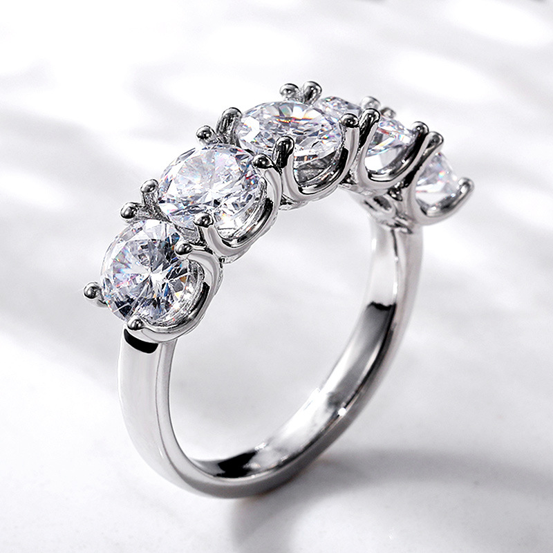 Round zircon ring, silver colour - Image 4