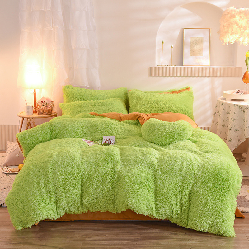 Bedding set with leopard print, plush - Image 4