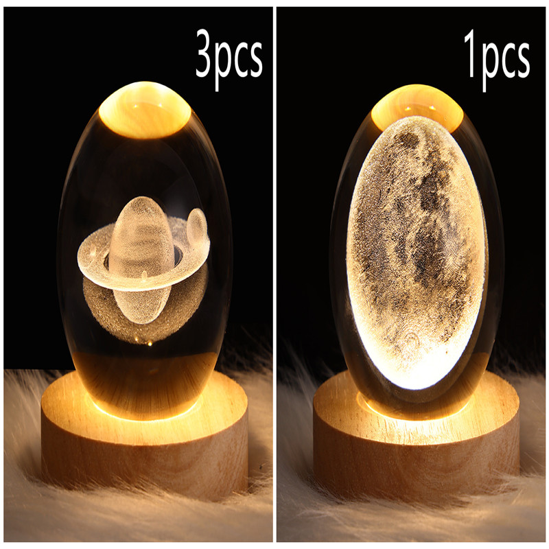Boule de cristal avec globe 3D sur socle en bois – Image 3