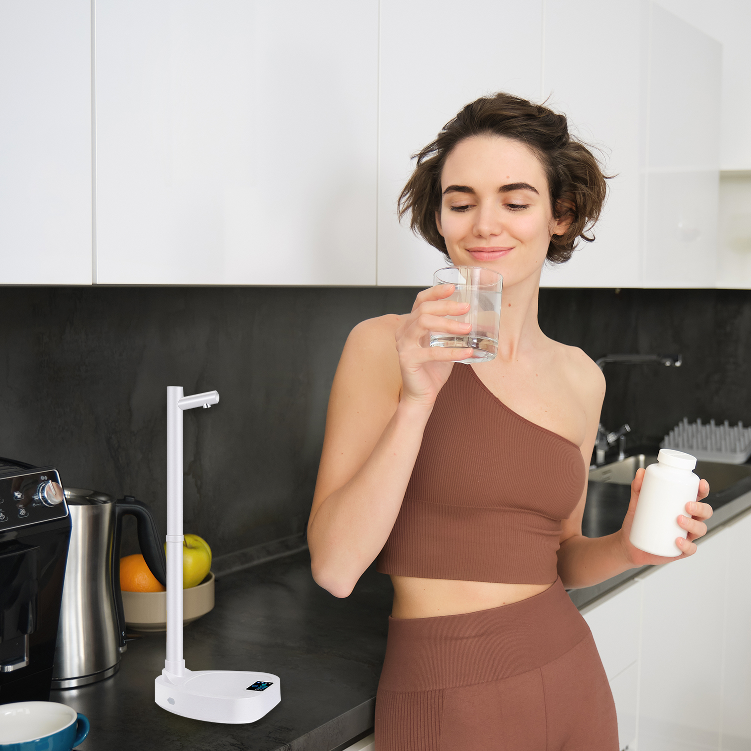 Elektrische Wasserpumpe mit Ständer und Verlängerung, weiß – Bild 2