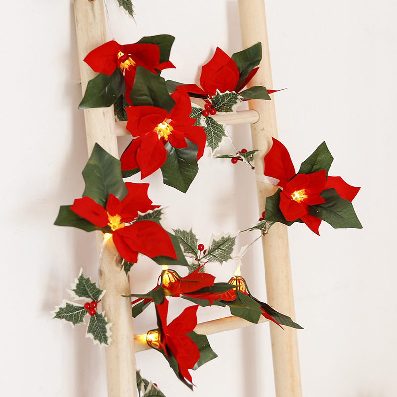 Guirlande de Noël avec fleurs et baies rouges – Image 5