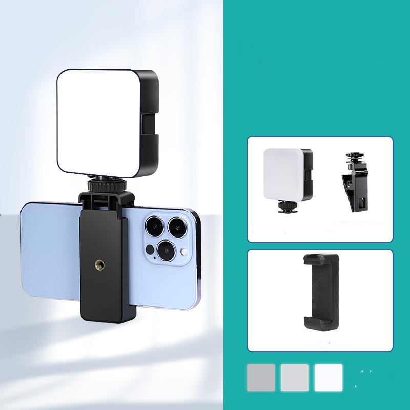 Small clip-on fill light for your smartphone - Image 3