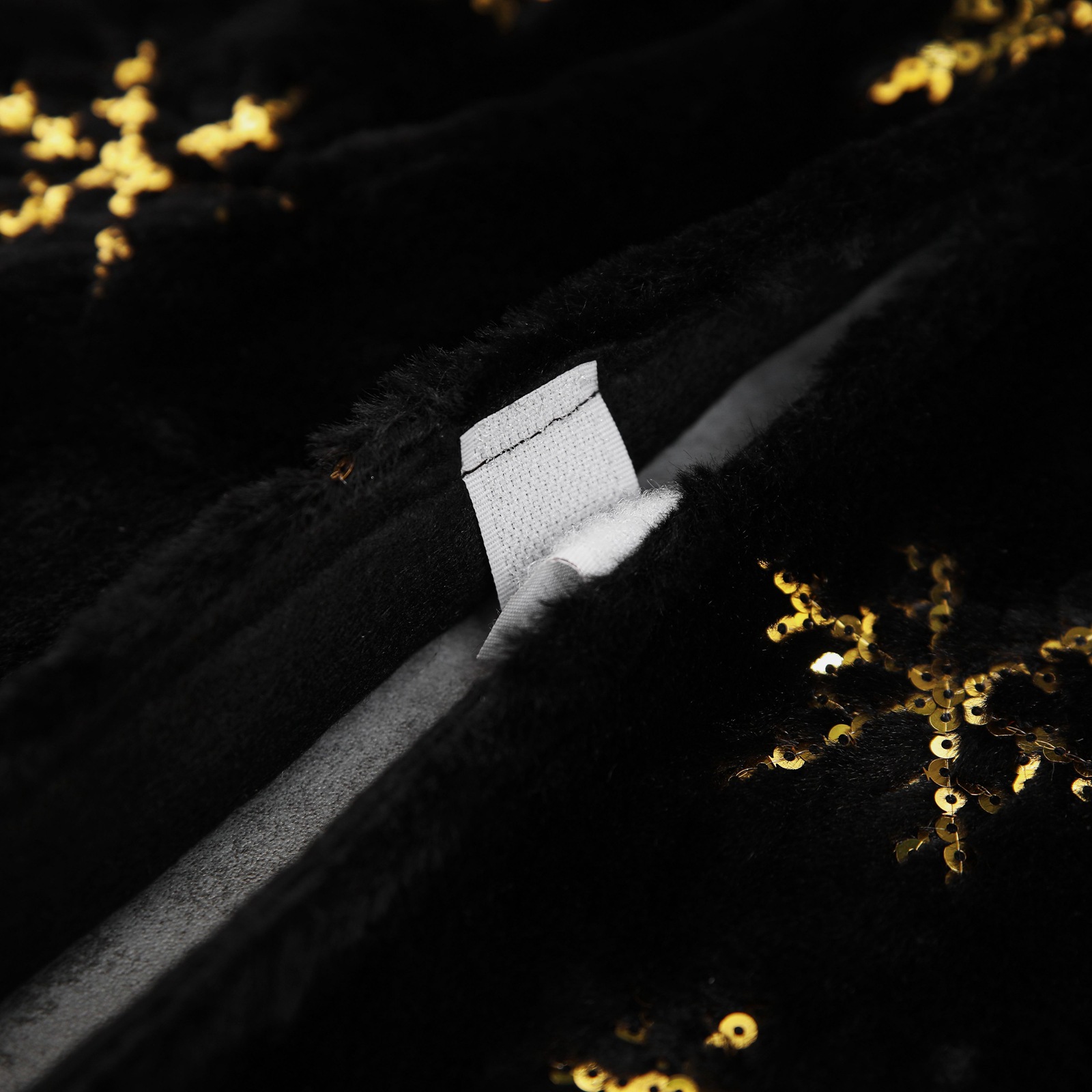 Saia para a árvore de Natal, preto e dourado - Image 4