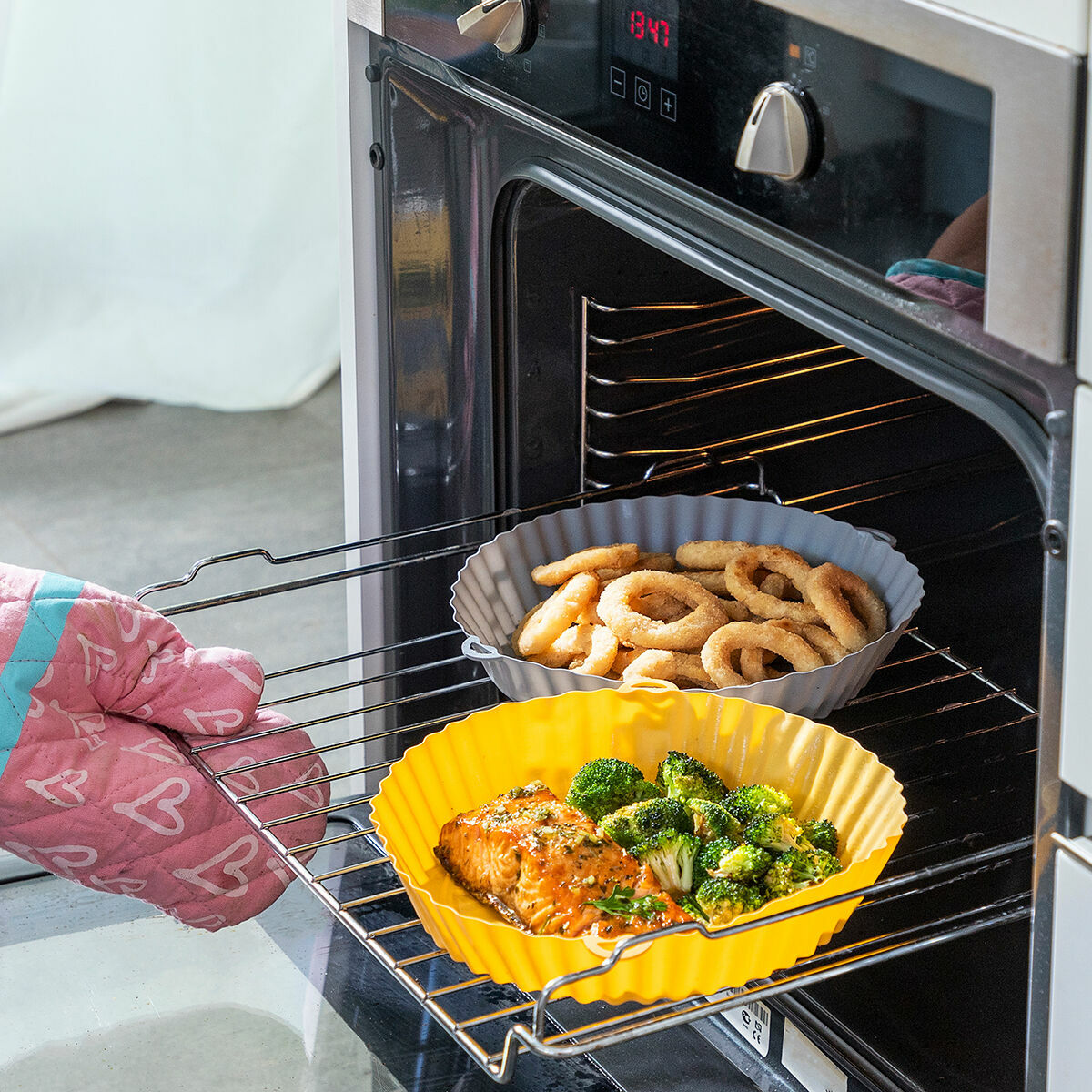 Pack de 4 Cestas de Silicona con Asas para Freidora de Aire y 2 Pinceles de Cocina InnovaGoods - Imagen 7