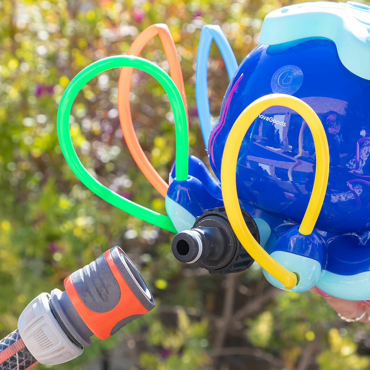 Pack Giant Inflatable Bumper Bubble Ball and Water Sprinkler and Sprayer Toy InnovaGoods - Image 24