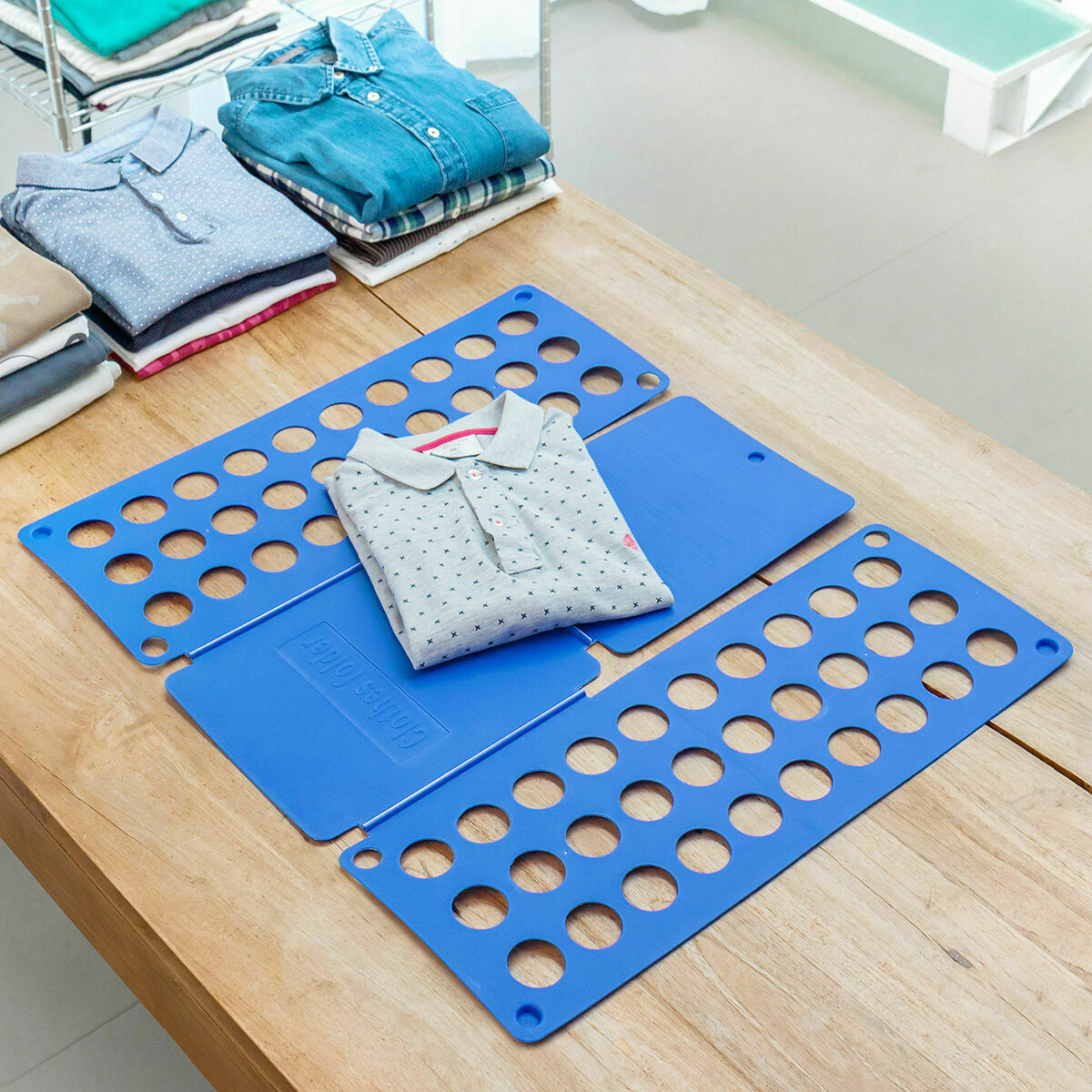 Pack Tendedero Plegable Vertical con Ruedas y Doblador de Ropa InnovaGoods - Imagen 2