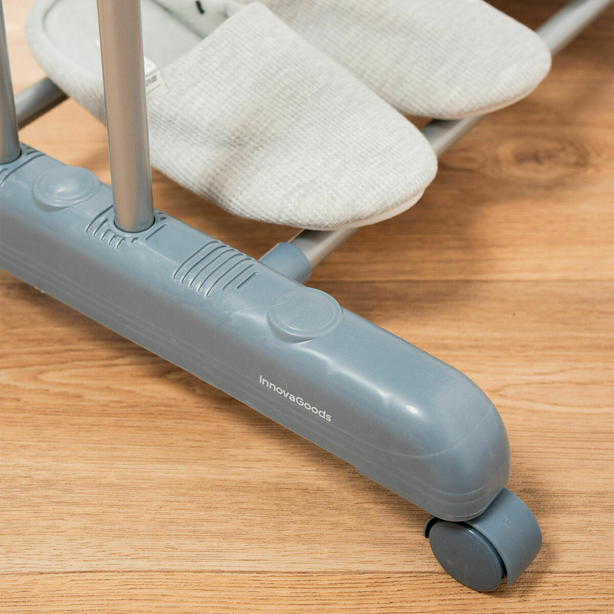 Pack Tendedero Plegable Vertical con Ruedas y Doblador de Ropa InnovaGoods - Imagen 6