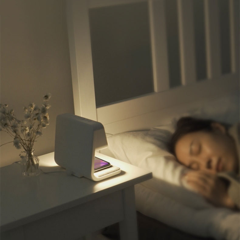 Lampe de chevet avec chargeur sans fil et réveil, blanche – Image 6