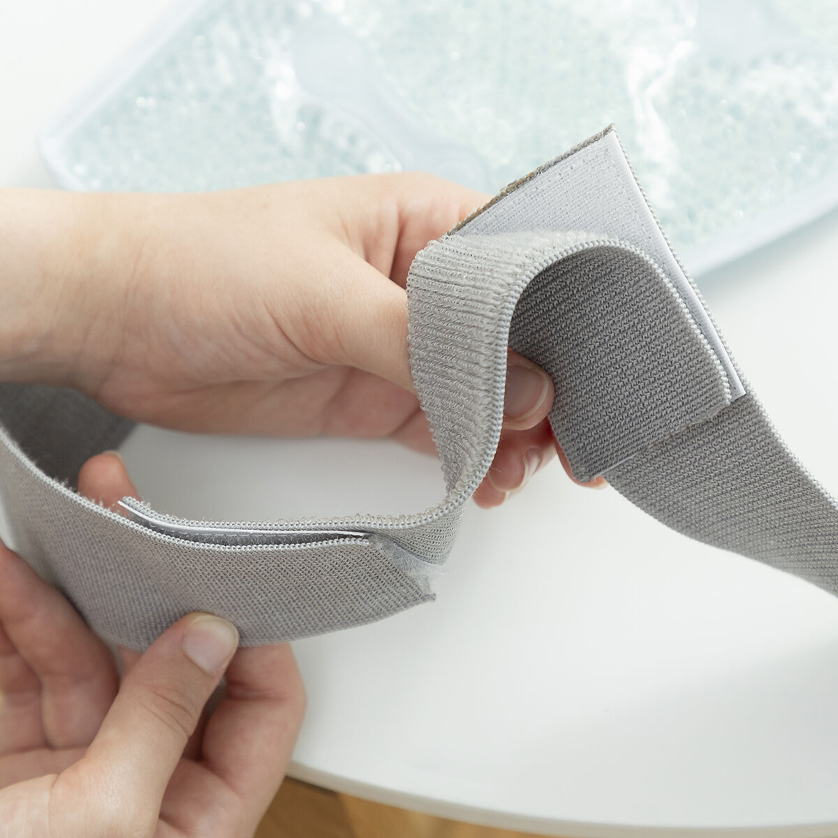 Almohadilla Ajustable de Perlas de Gel Efecto Frío y Calor Pearion InnovaGoods - Imagen 9