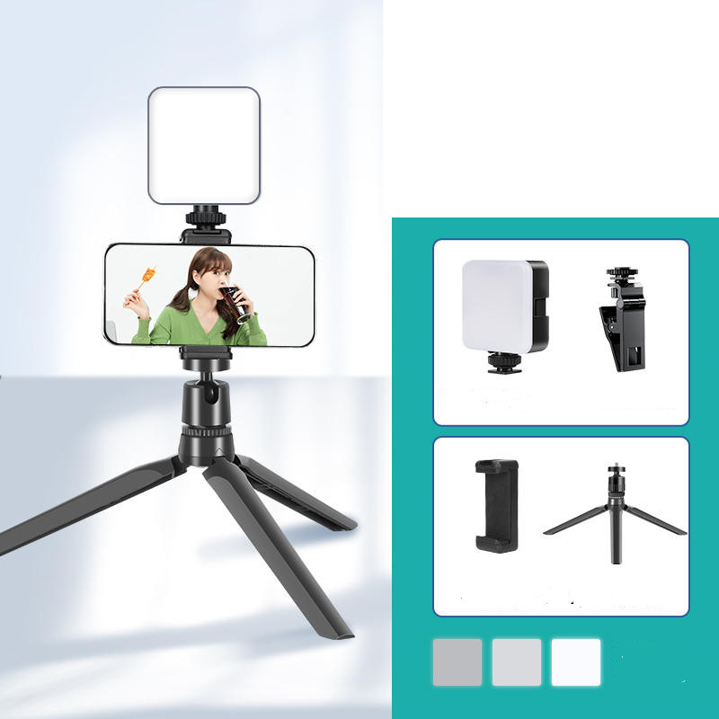 Small clip-on fill light for your smartphone - Image 7