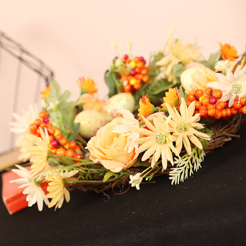 Osterkranz mit Schmetterlingen und Eiern – Bild 5