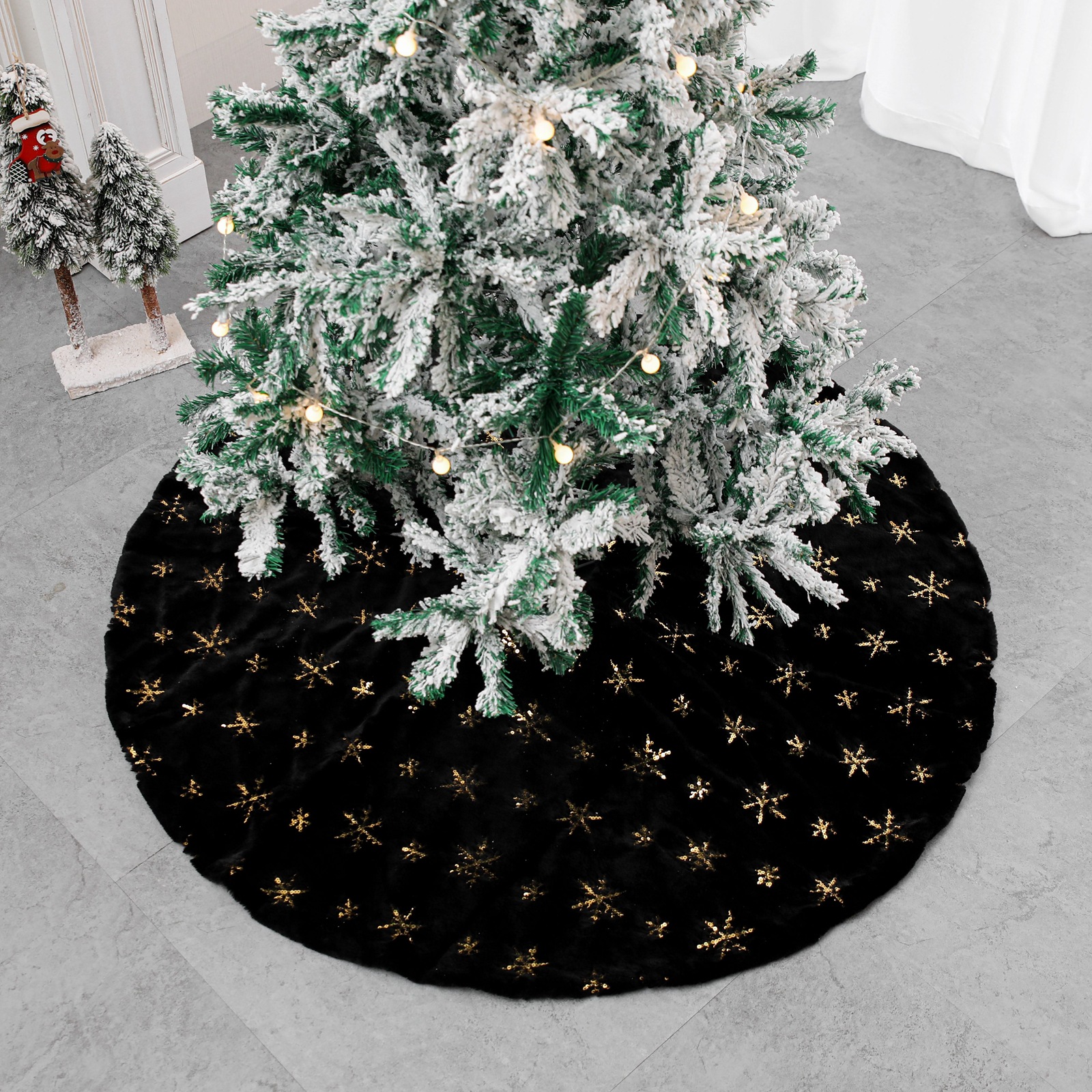 Saia para a árvore de Natal, preto e dourado - Image 5