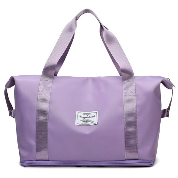 Große Reisetasche und Sporttasche in Violett