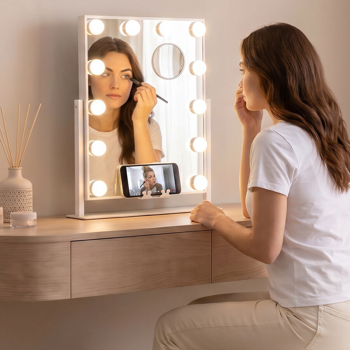 Espejo de Tocador Inclinable con LED Hollywood Glarisse InnovaGoods 12 Bombillas - Imagen 2